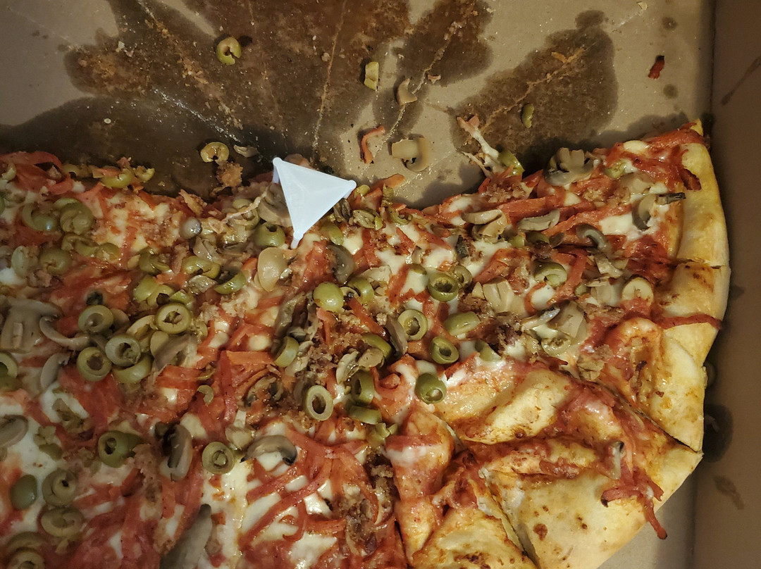 Capri Pizzeria & Bar-b-q Restrnt