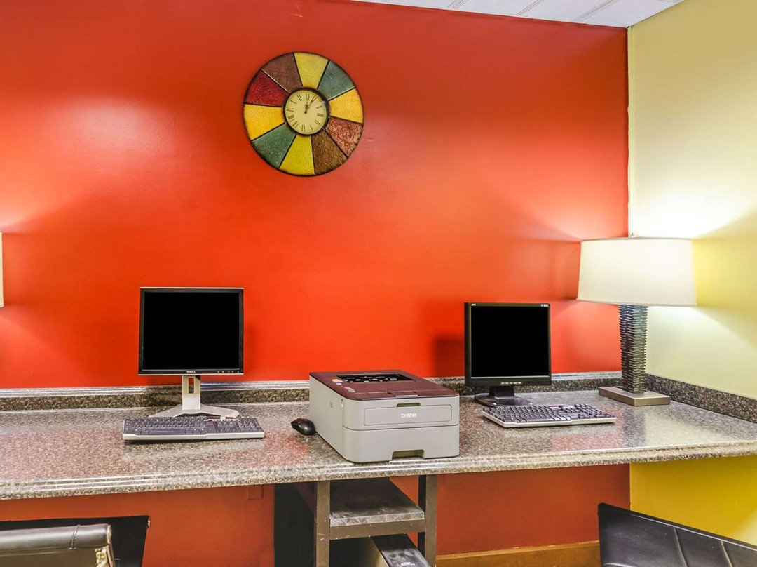 Quality Inn Radford-West Blacksburg I-81主图