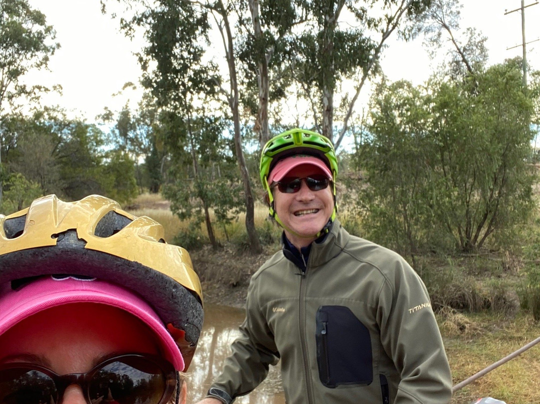 Dogwood Creek Walking Track-Miles必去景点