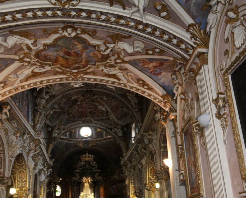 Santuario di Santa Maria del Monte景点图片