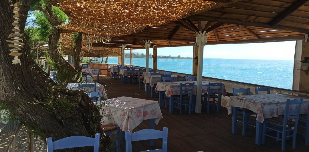 Hotel Akrogiali主图