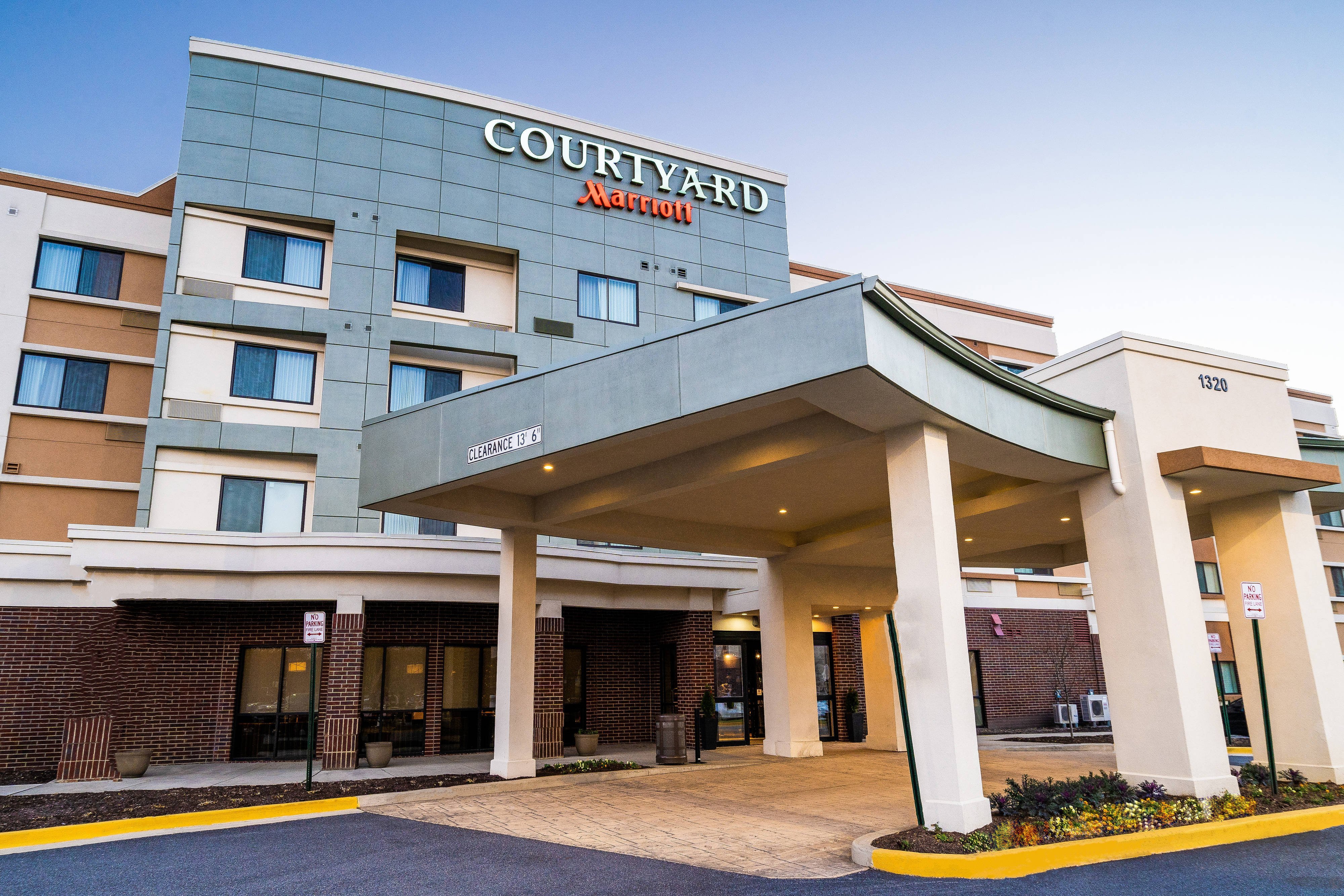 Courtyard Largo Medical Center Drive-官方