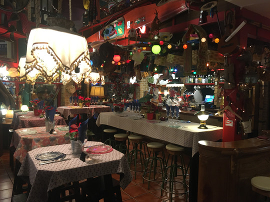 La Jaula de los 3 Grillos