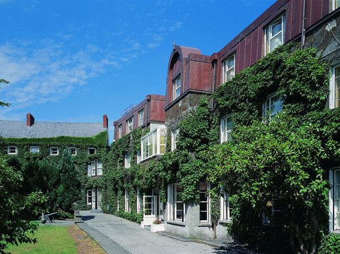 旧光大饭店主图