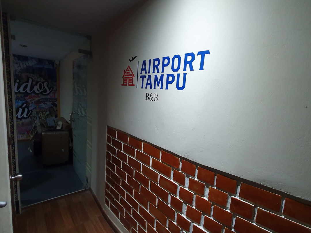 Lima Airport Tampu B&B主图