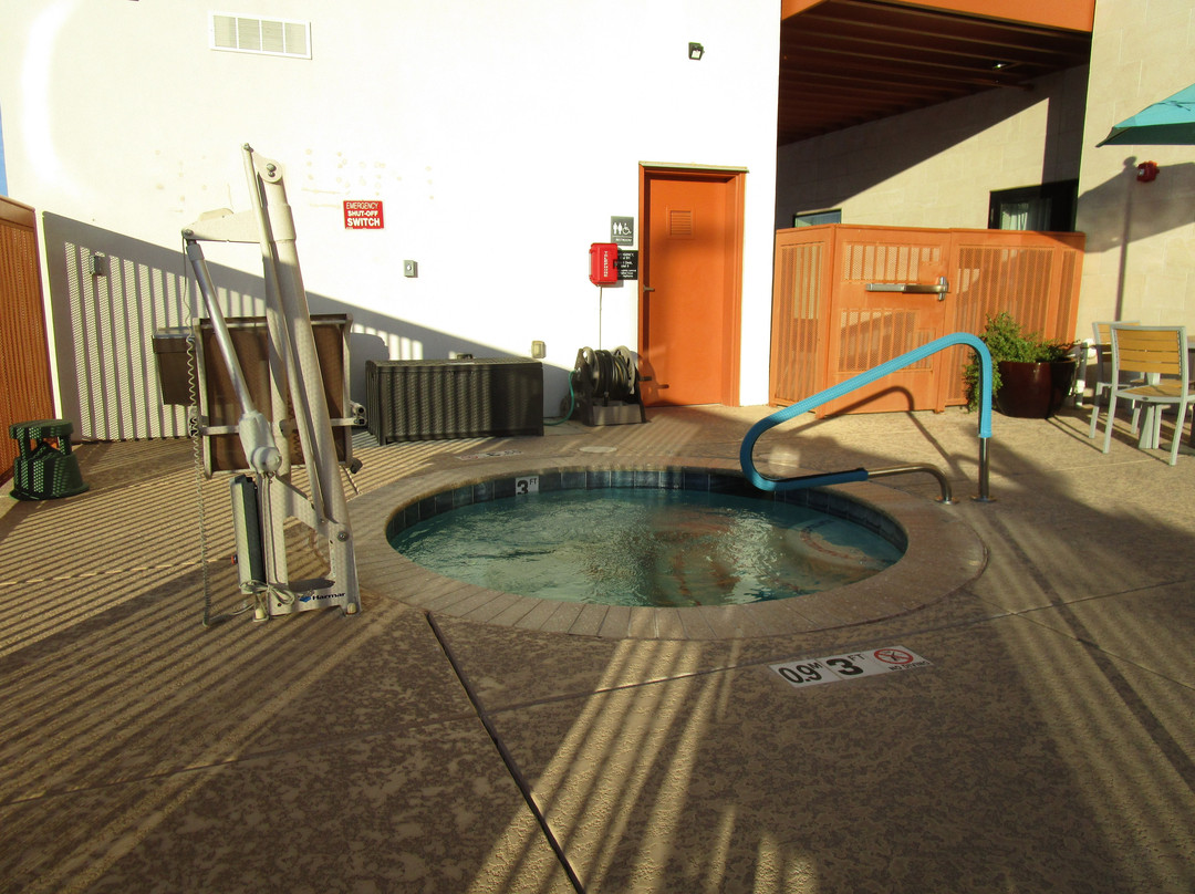 Hampton Inn & Suites Phoenix East Mesa主图