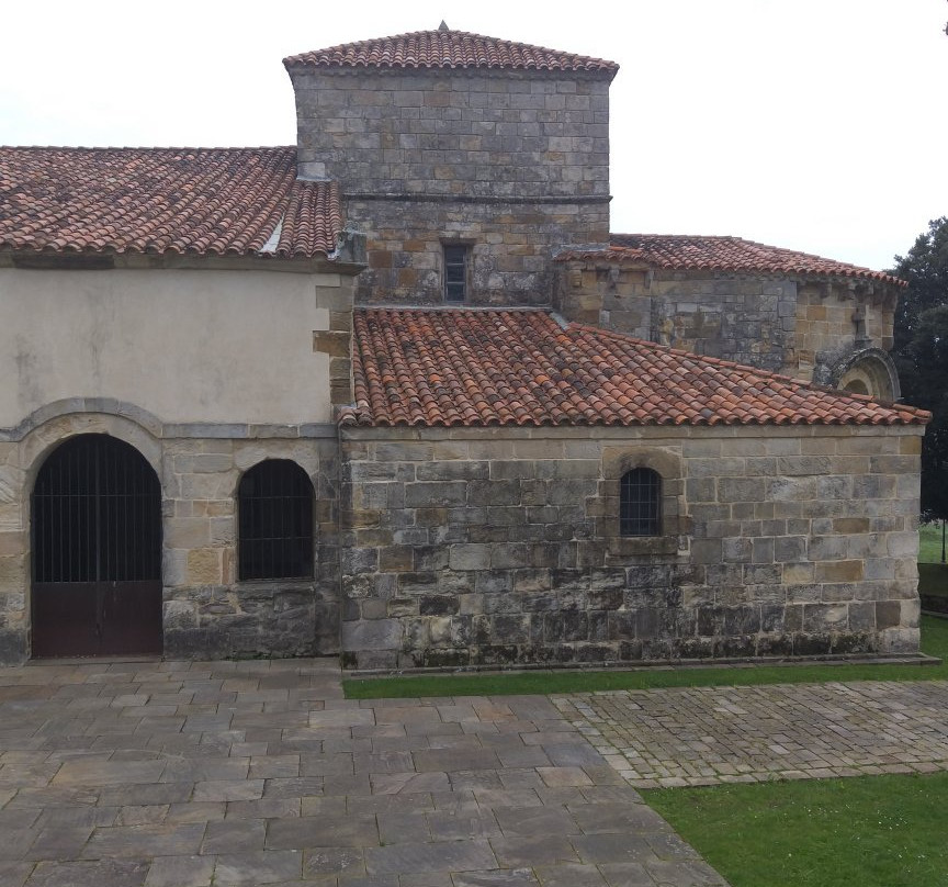 Iglesia De Santa Maria-Bareyo必去景点