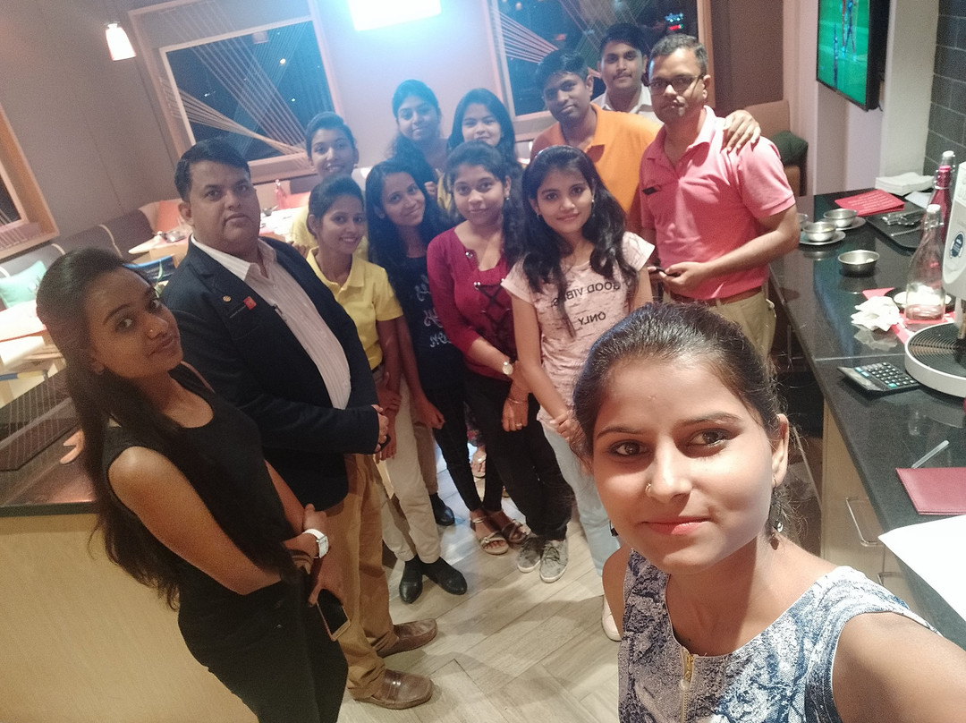 浦那瓦卡达金杰酒店主图