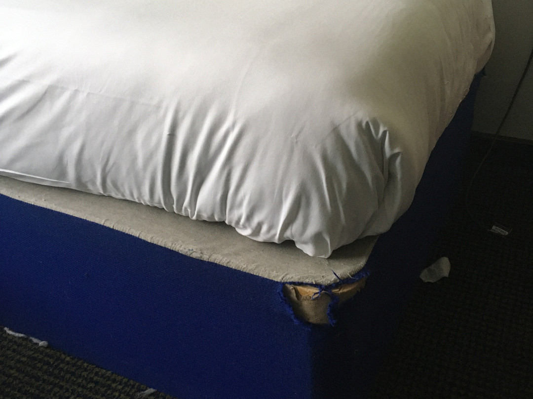 Stratford Manor Hotel主图