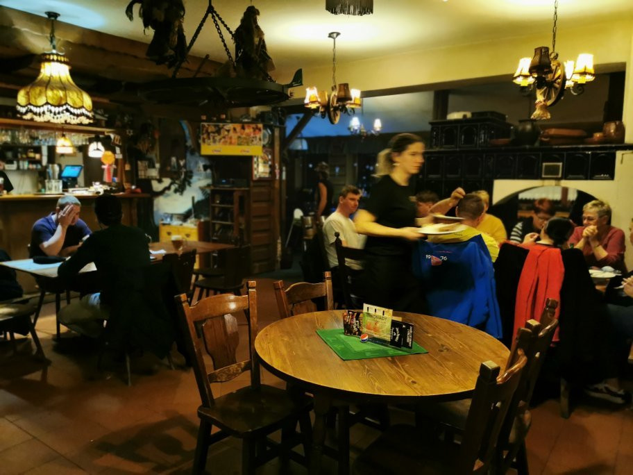 Music club & restaurant KOREJ