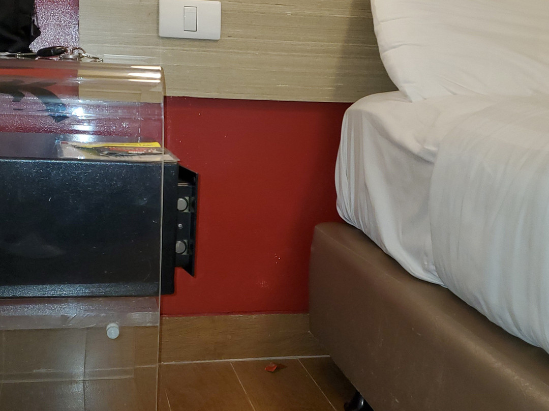 Red Planet Clark Angeles City主图