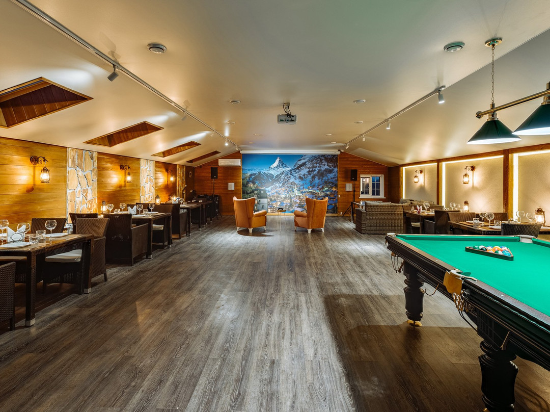 Chalet Country Club主图