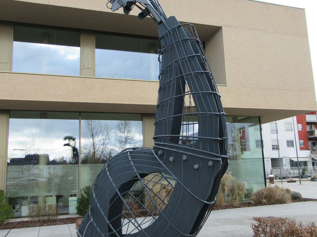 Monument pour John Grün-Mondorf-les-Bains必去景点