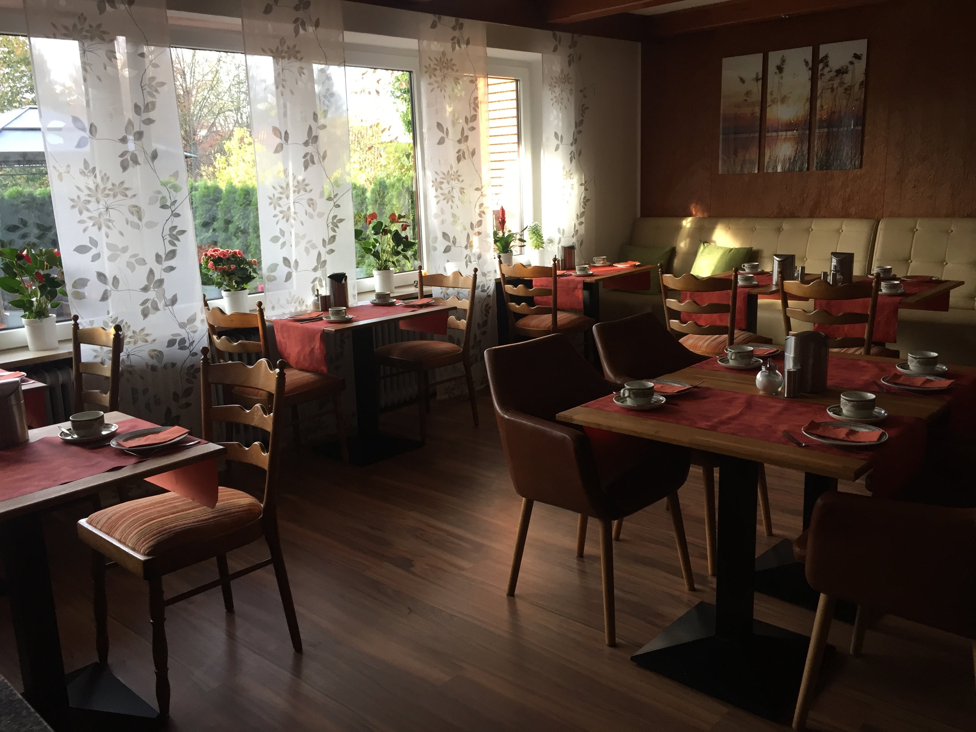 Gaestehaus Diana-餐饮