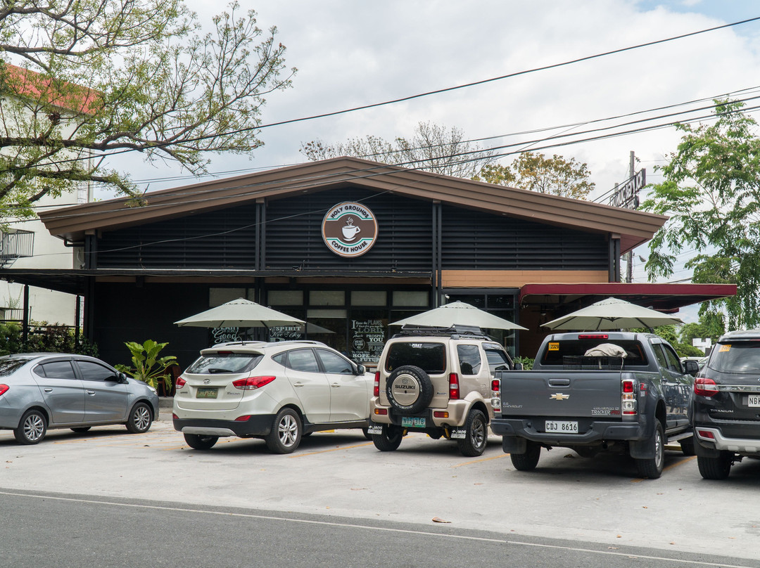 莫龙餐馆和美食-Holy Grounds Coffee House