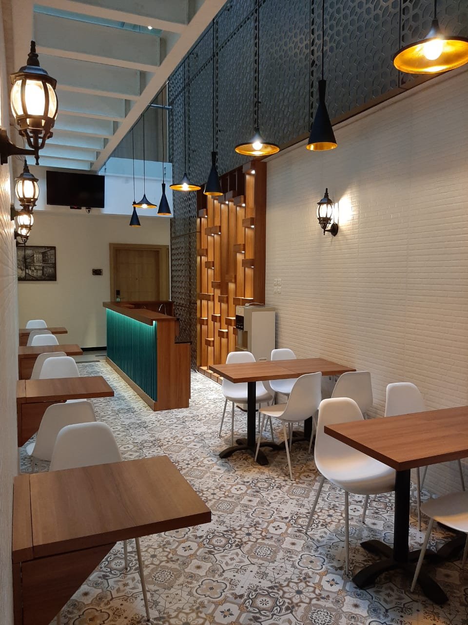 Hayden Inn Purwokerto-portrait