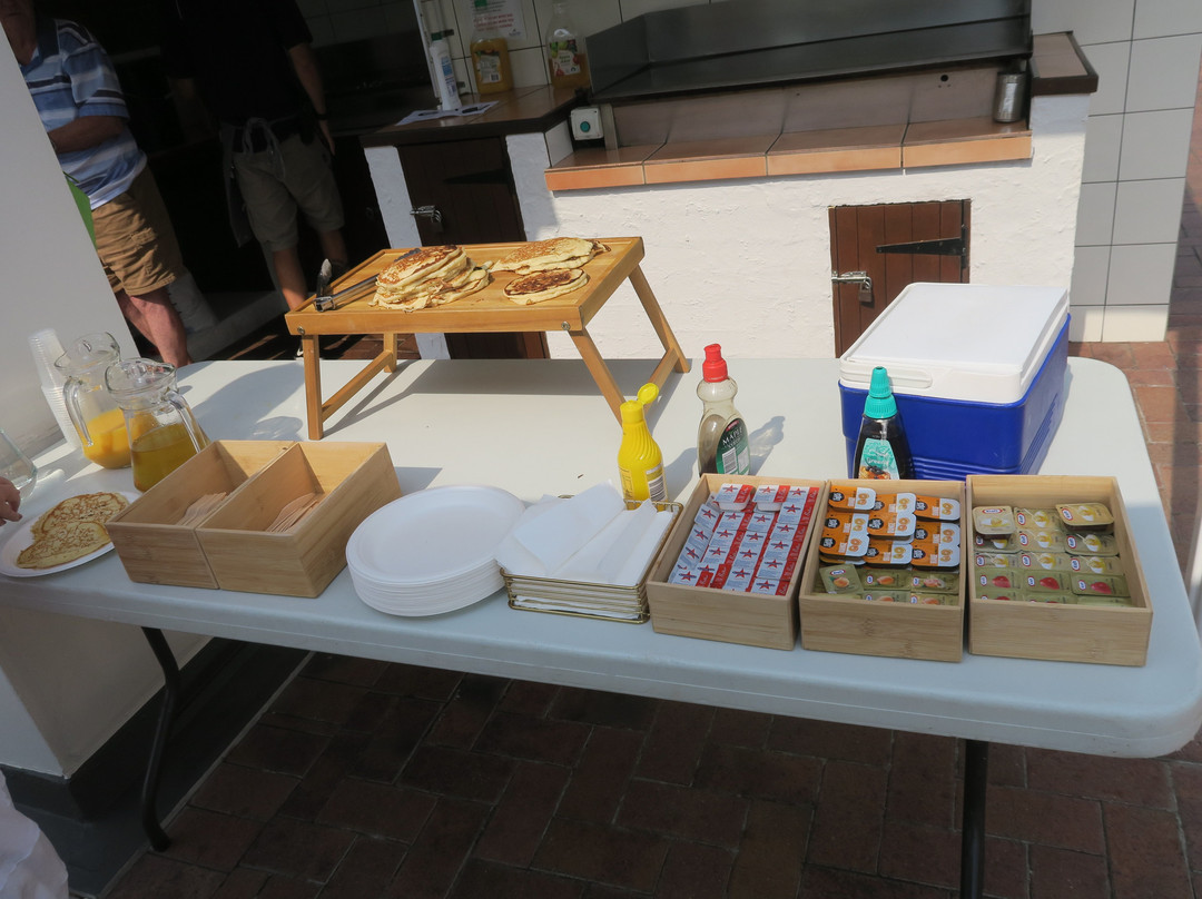 Beachcomber International Resort主图