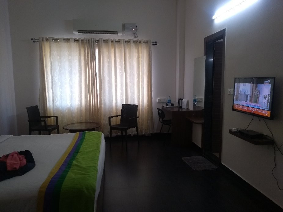 Treebo Pappilon Palace - Pvs Circle主图