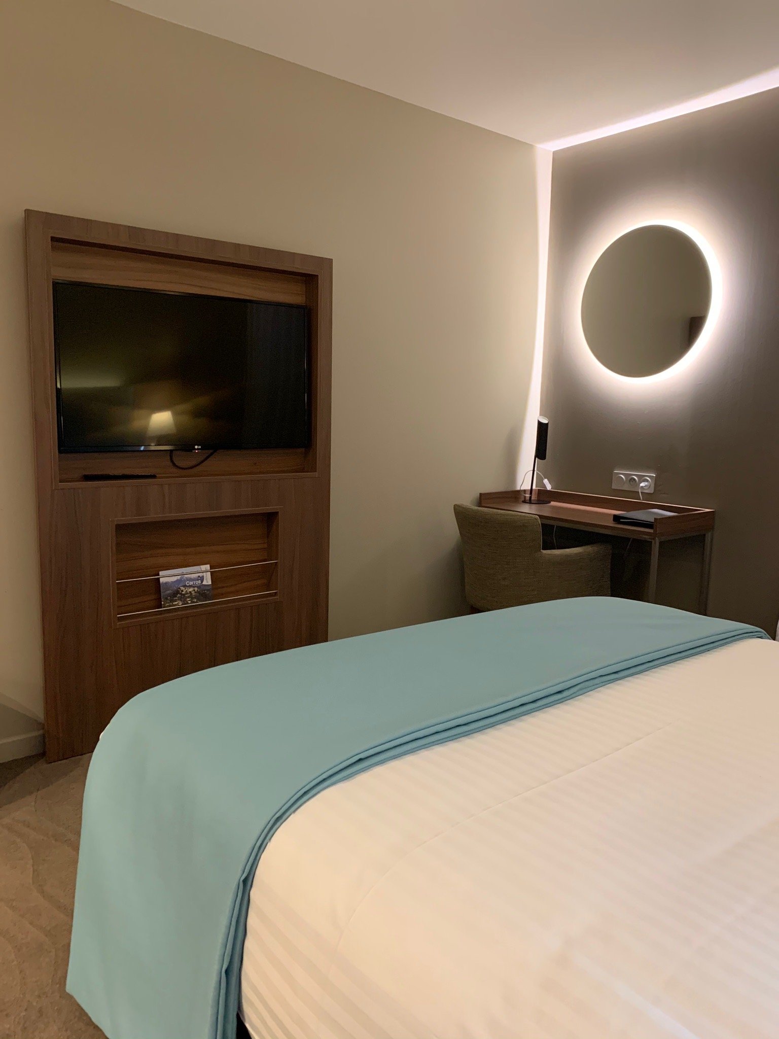 Hotel Lou Castelet-官方
