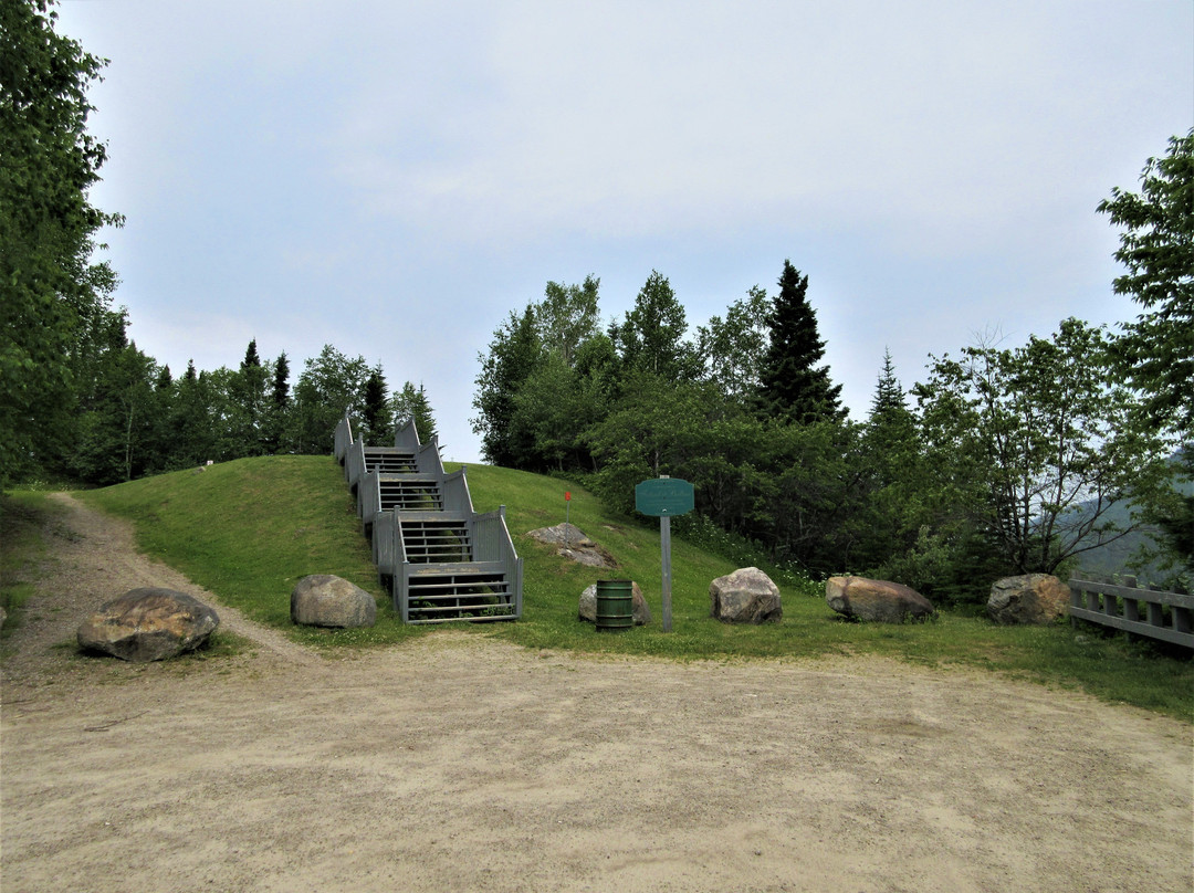 Route des Montagnes-拉马尔拜必去景点