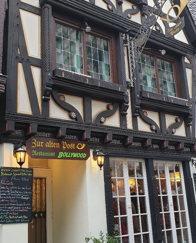 Linz am Rhein餐馆和美食-Bollywood Restaurant