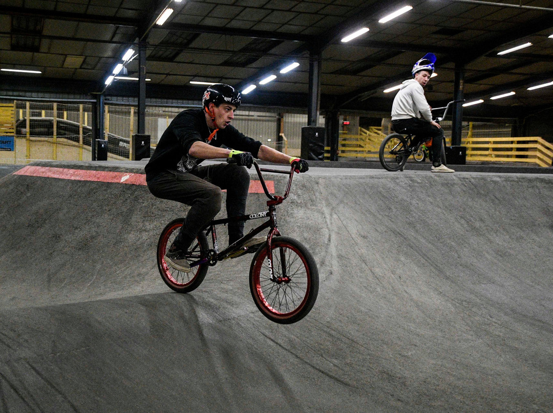 WeRide Lyon Indoor Bike Park-Vaulx en Velin必去景点