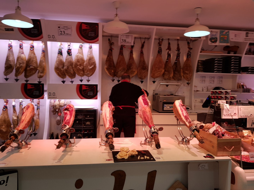 ¡OH! Espacio del Jamon-La Alberca必去景点
