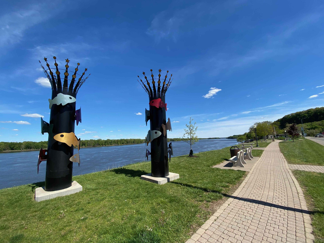 Bellevue Fish Stacks Sculptures