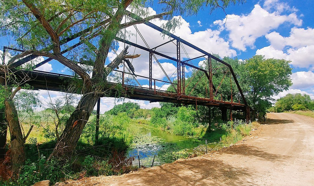 Stockdale旅游景点-Sandies Creek