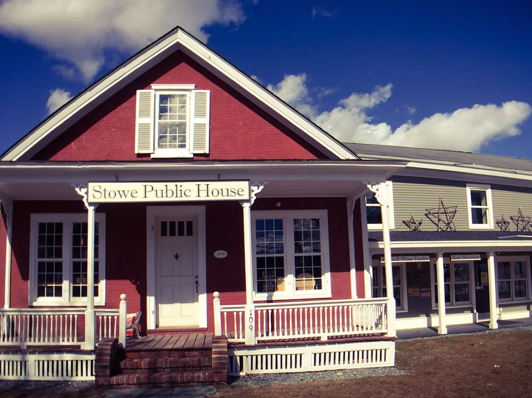 Stowe Public House景点图片