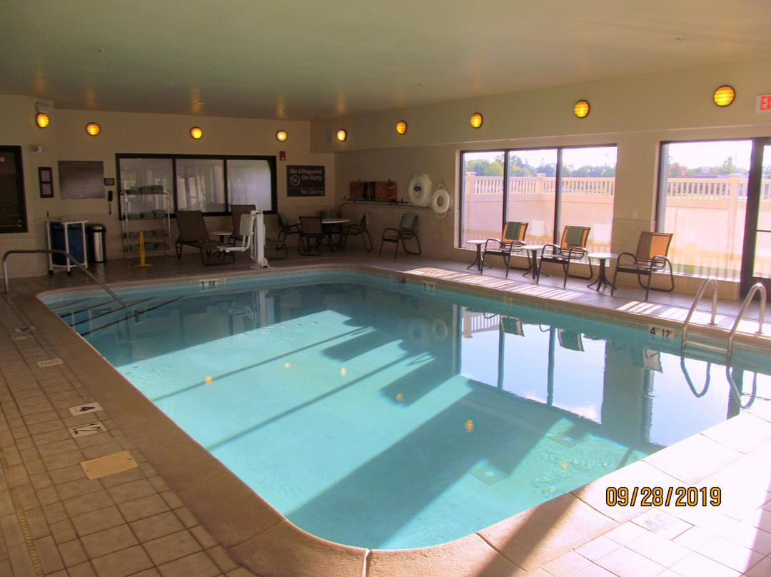 Hampton Inn Mt. Pleasant主图