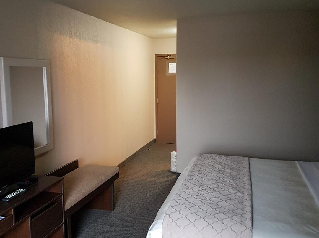 Super 8 by Wyndham Dauphin主图