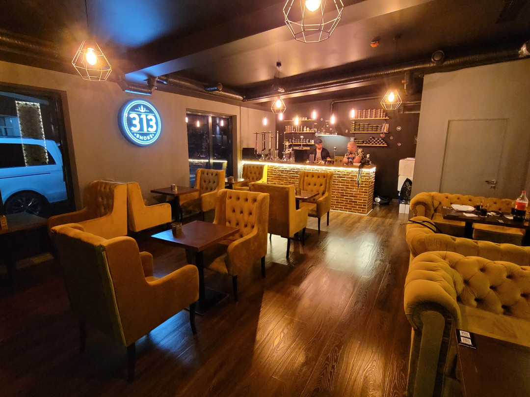 Smoke 313 Lounge