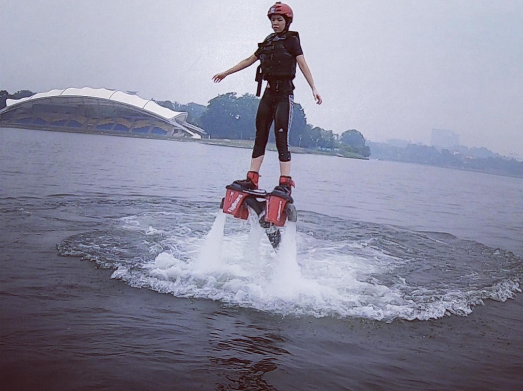 Flyboard Malaysia-太子城必去景点