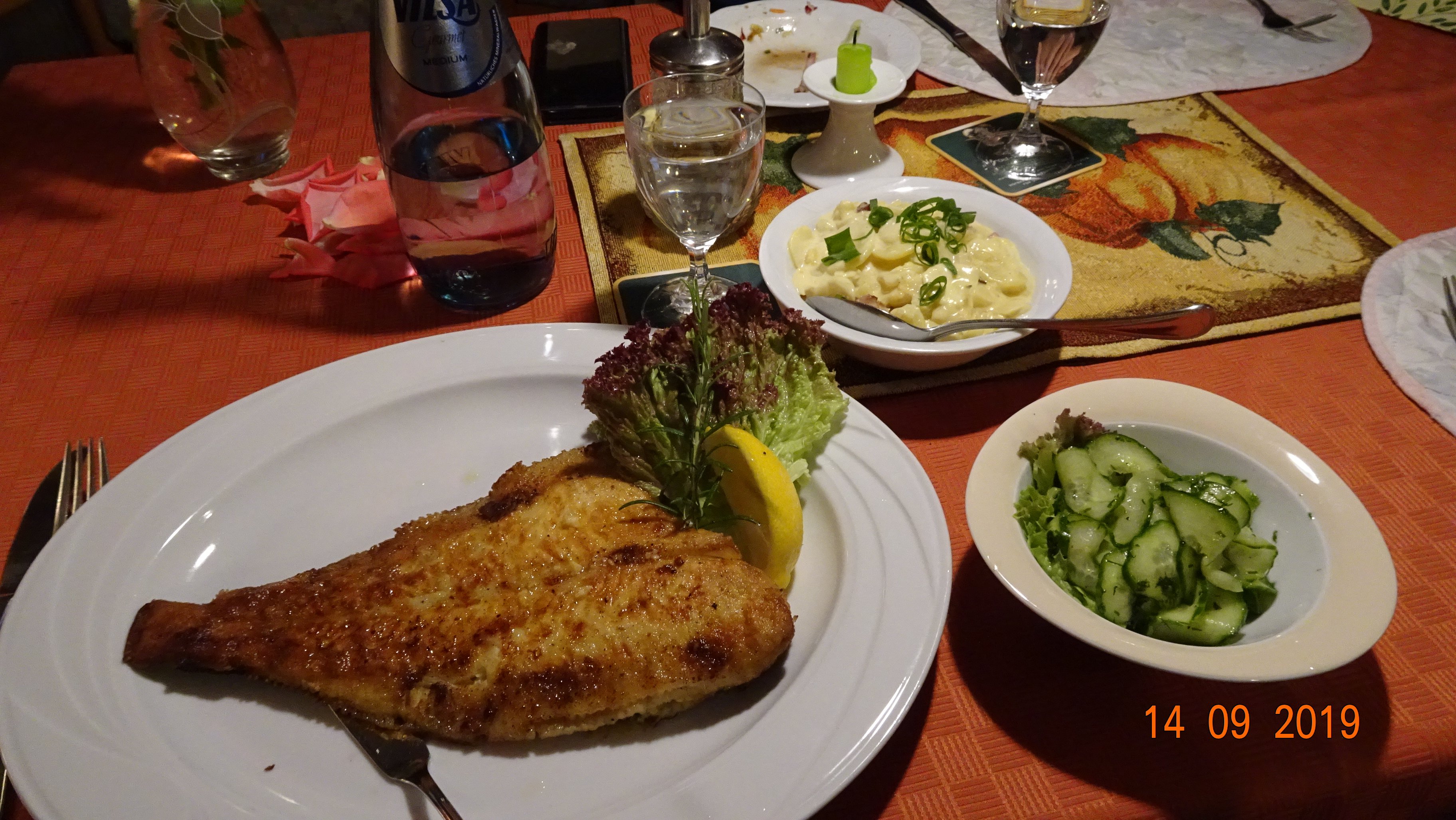 Landhaus Tewel-餐饮