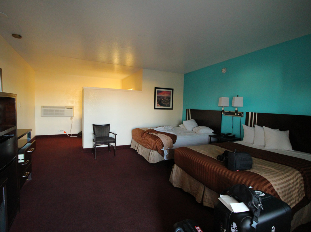 佩奇罗德威旅馆主图