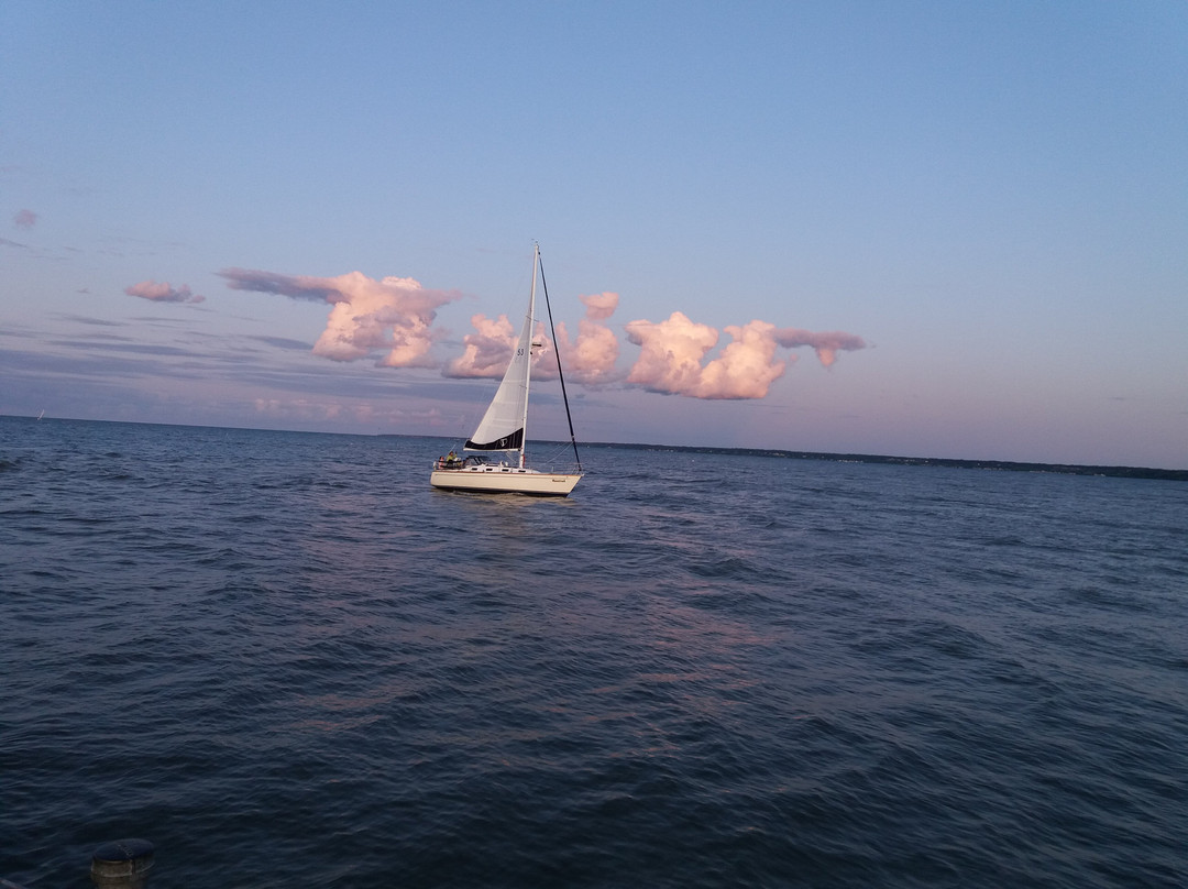 Ontario Beach Park景点图片