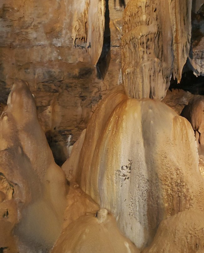 Seneca Caverns-Riverton必去景点