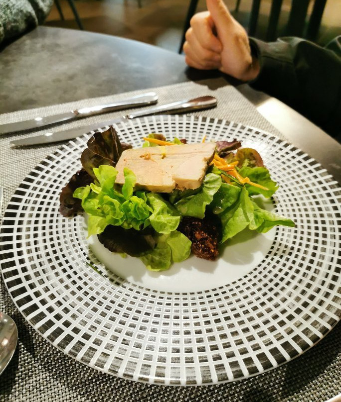 Hotel Acadie Eragny-sur-Oise主图