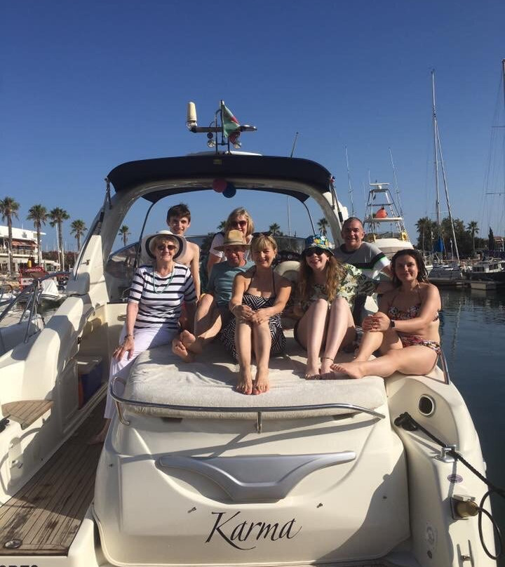 Karma boat cruises-拉各斯必去景点