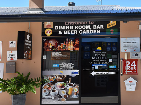 蓝水海港汽车旅馆主图