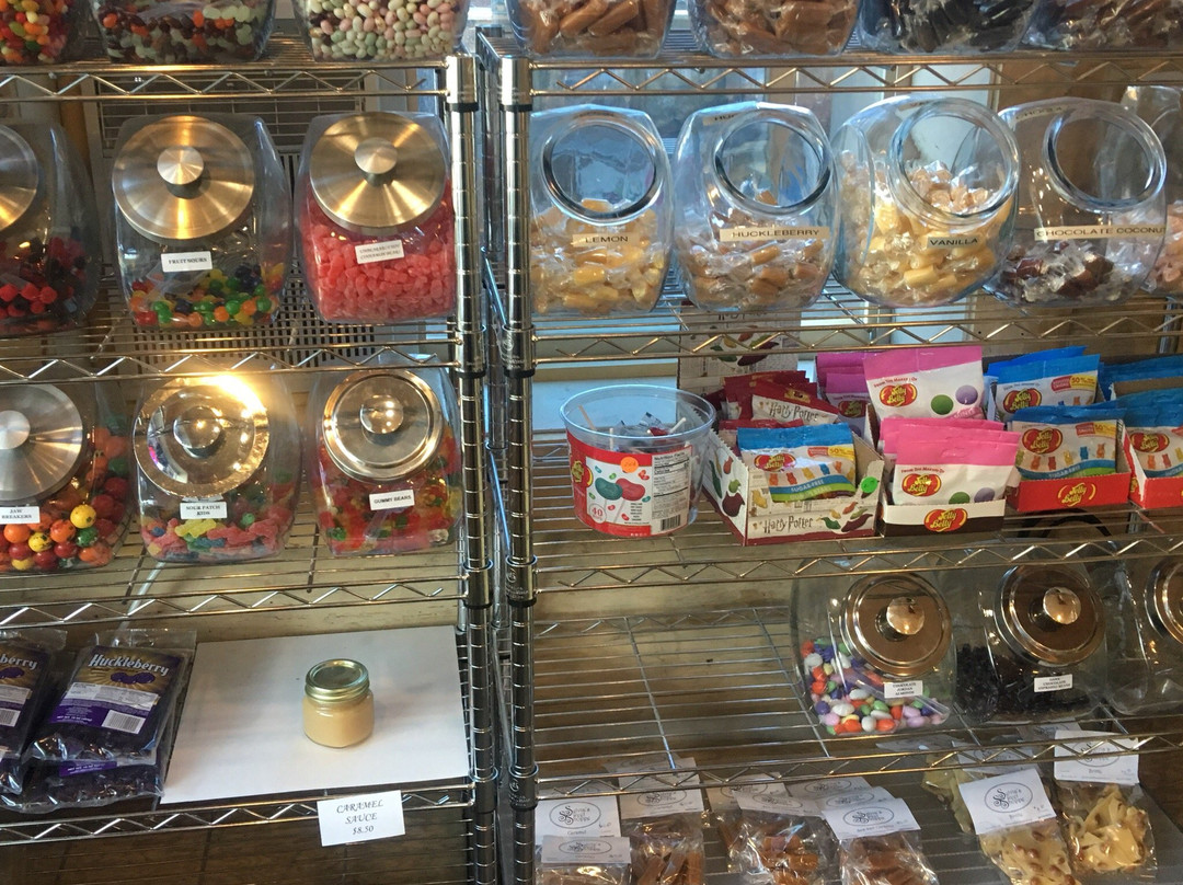 Sylvia's Sweet Shoppe景点图片