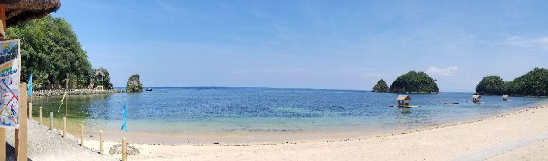 Catanduanes Twinrock Beach Resort主图