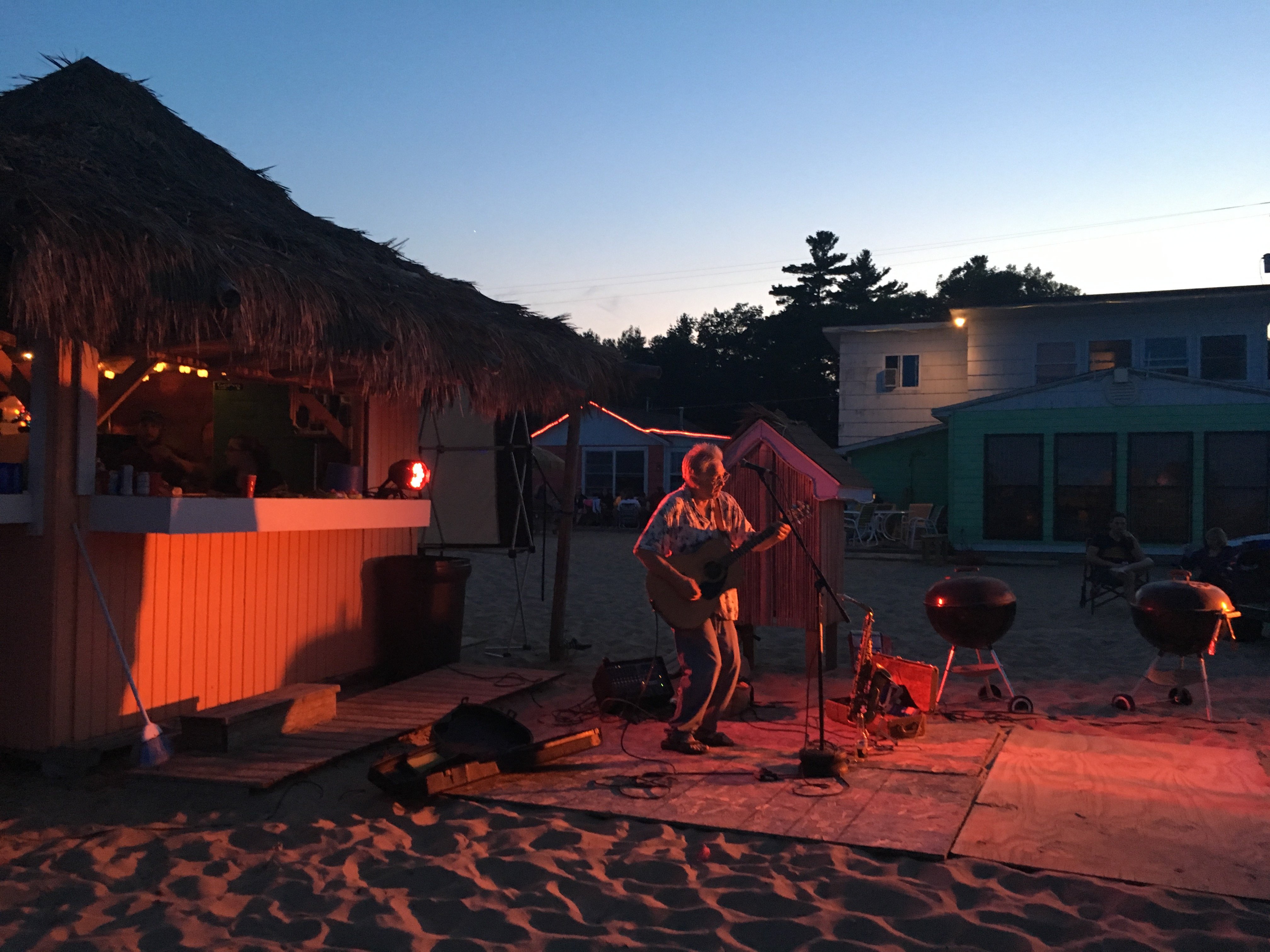 Mai Tiki Resort-家庭/游戏区