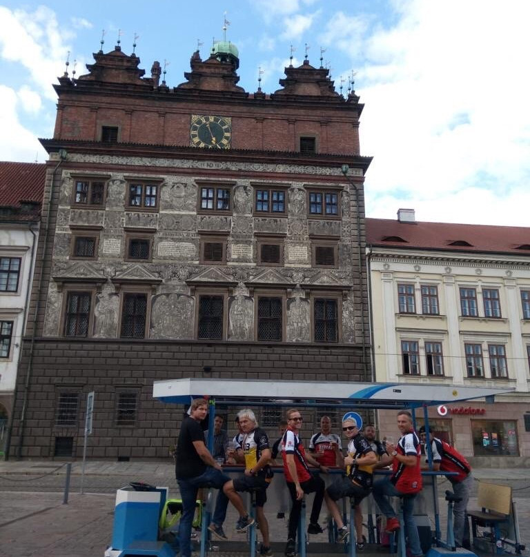 ExperienCZE: Beer Bike and Pub Crawl Tours-皮尔森必去景点