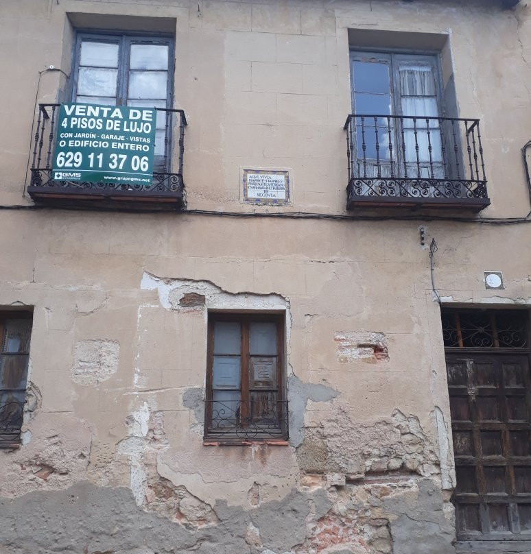 Plaza Jardin de Mauricio Fromkes-塞哥维亚必去景点