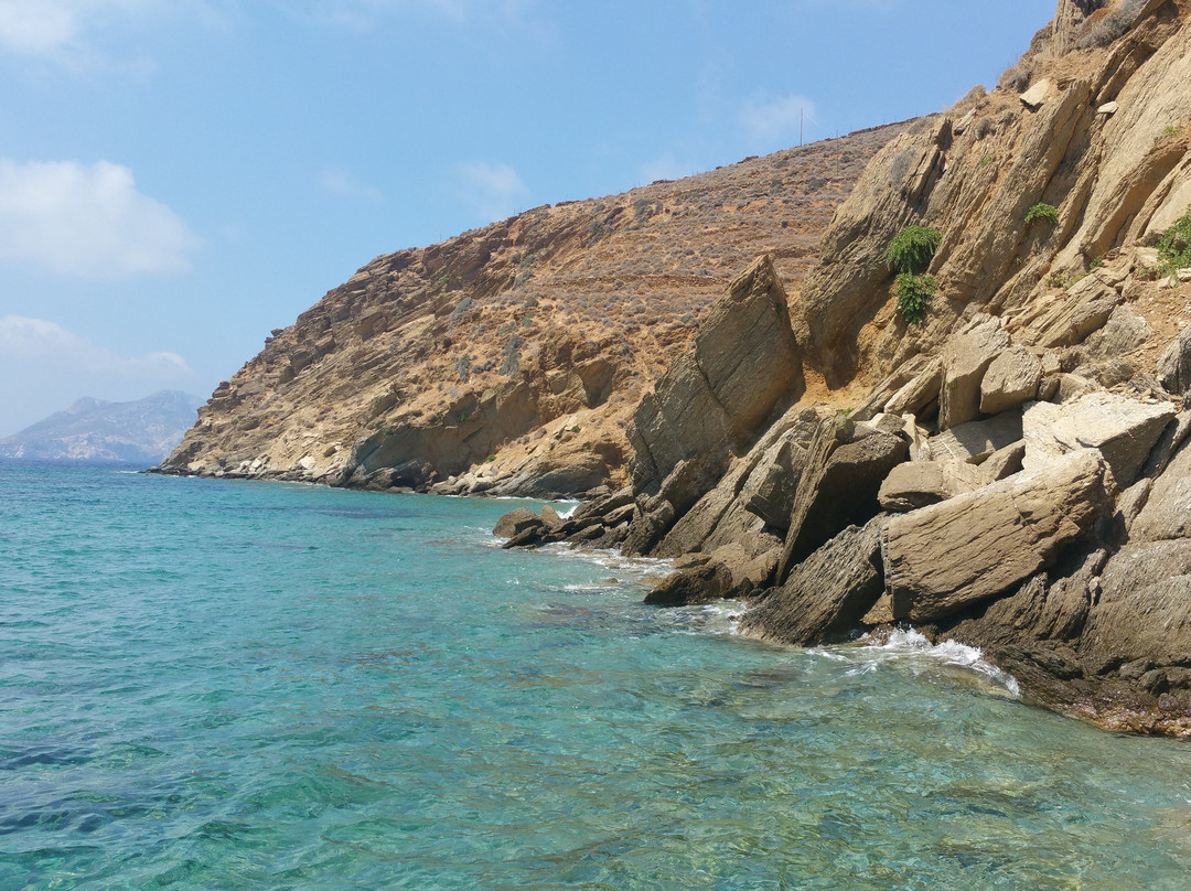 Levrossos Beach Apartments主图