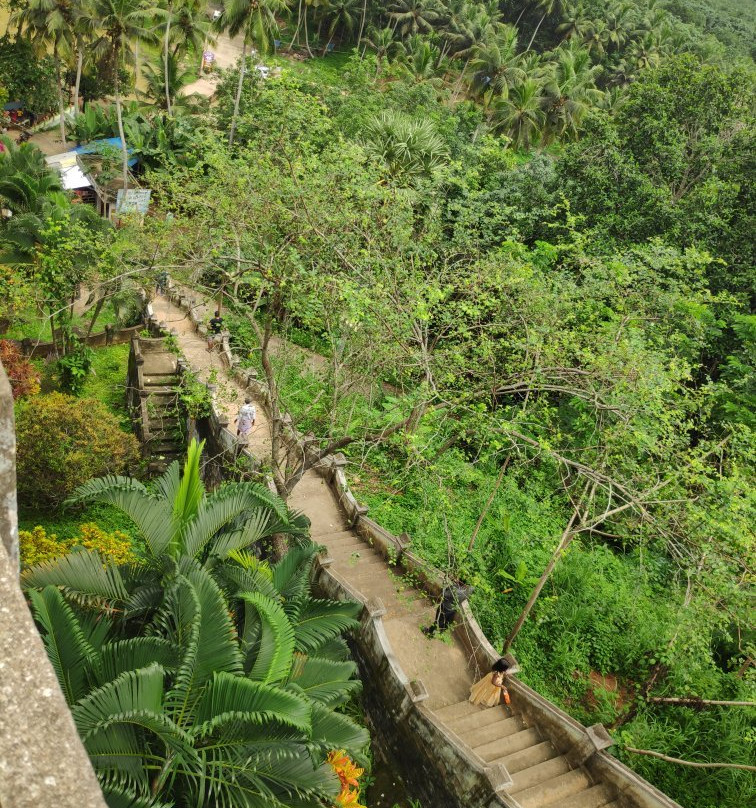 Mathur Hanging Trough Bridge景点图片