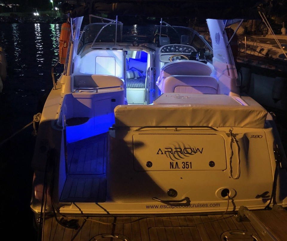 Escape Boat Cruises-Nikiana必去景点