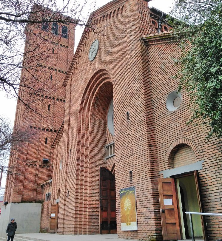 Catedral San Ambrosio de Linares-Linares必去景点